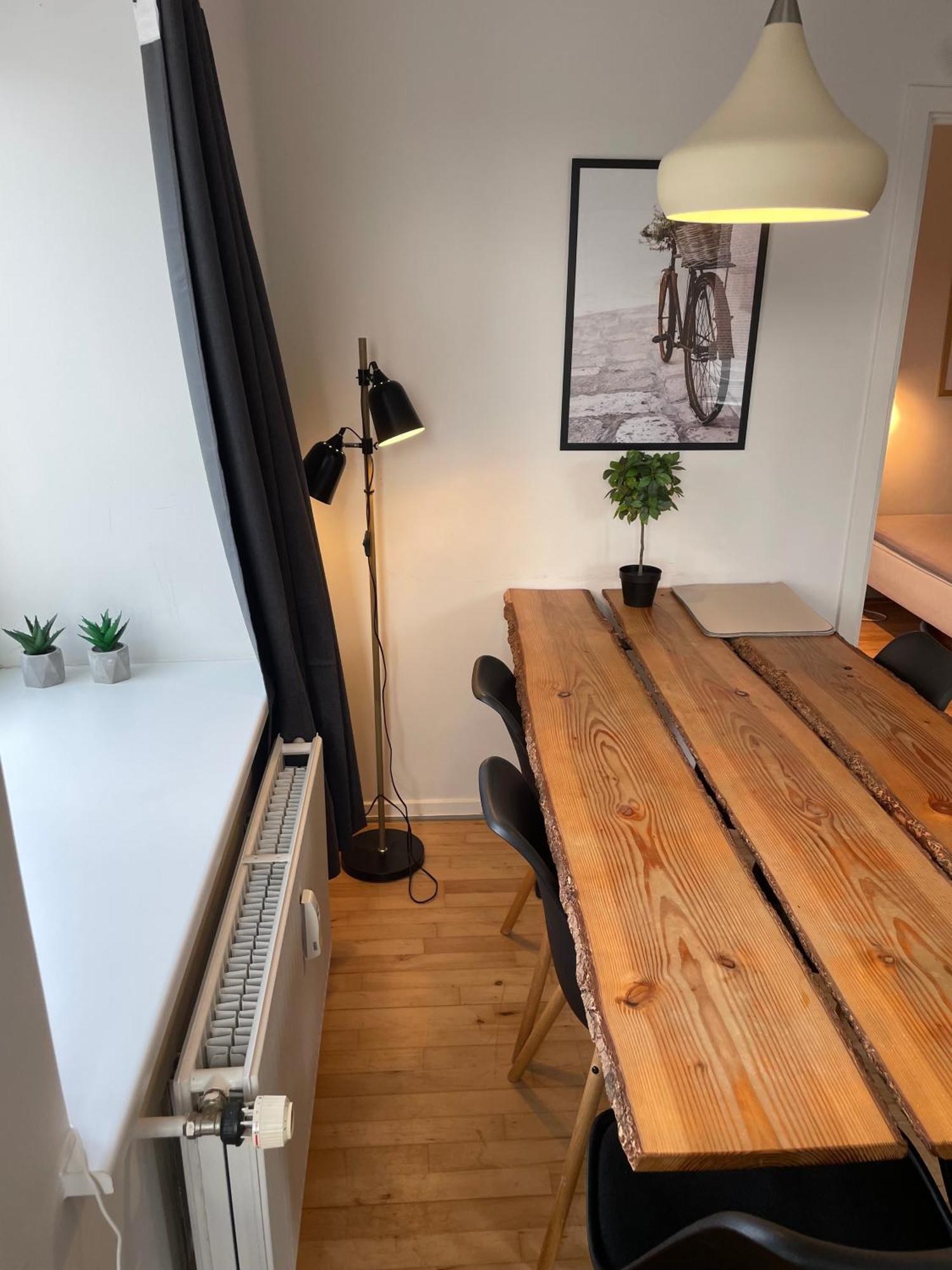 Central Apt W Parking Possibility, Netflix & Near Attractions Århus Esterno foto